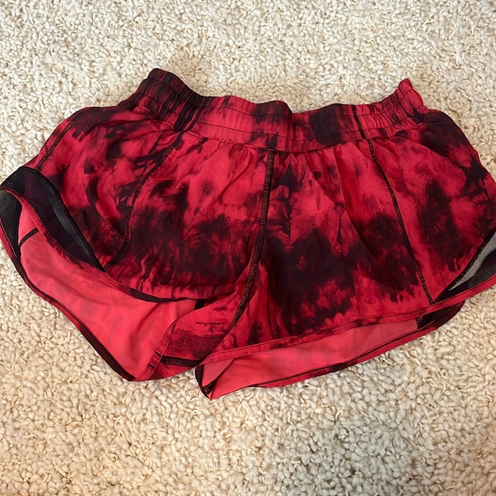 Lululemon hotty hot shorts